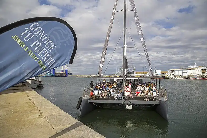 El puerto de Cádiz reúne a 900 visitantes en sus sextas puertas abiertas pura-vida-puertas-abiertas-cadiz