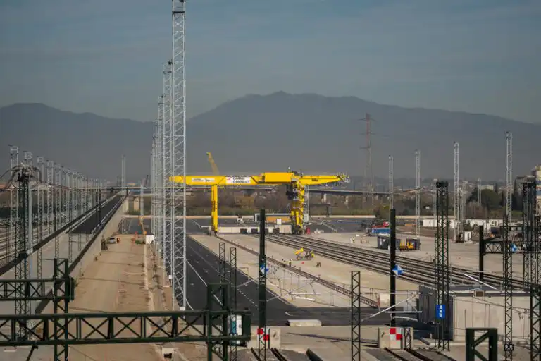 La terminal de La Llagosta ultima su puesta a punto para inaugurarse la ...