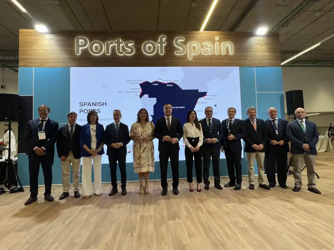 puertos del estado seatrade1 Presidentes de las Autoridades Portuarias españolas junto al presidente de Puertos del Estado durante Seatrade Cruise Med 2026