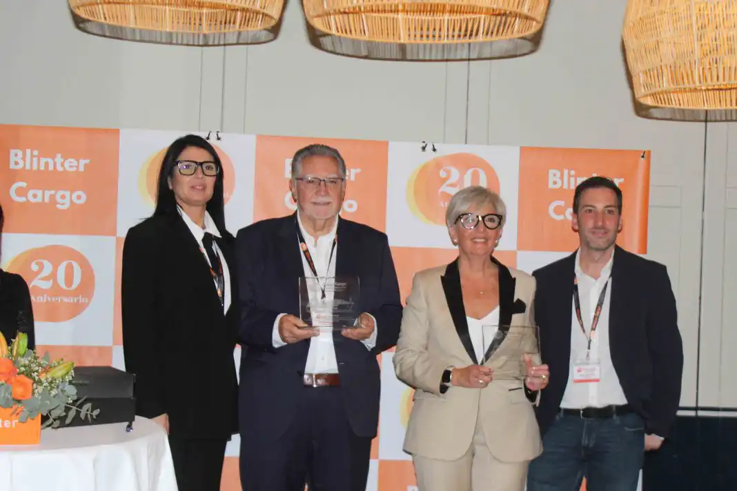 Cristina Castellanos, Joan Balastegui, Carme Carrique e Isaac Florencia durante el 20 aniversario de Blinter Cargo.